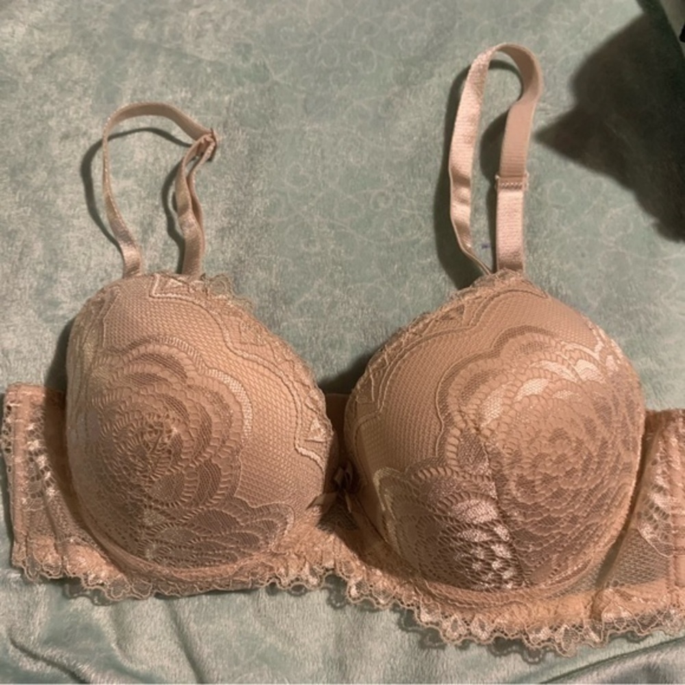 Push  up bra